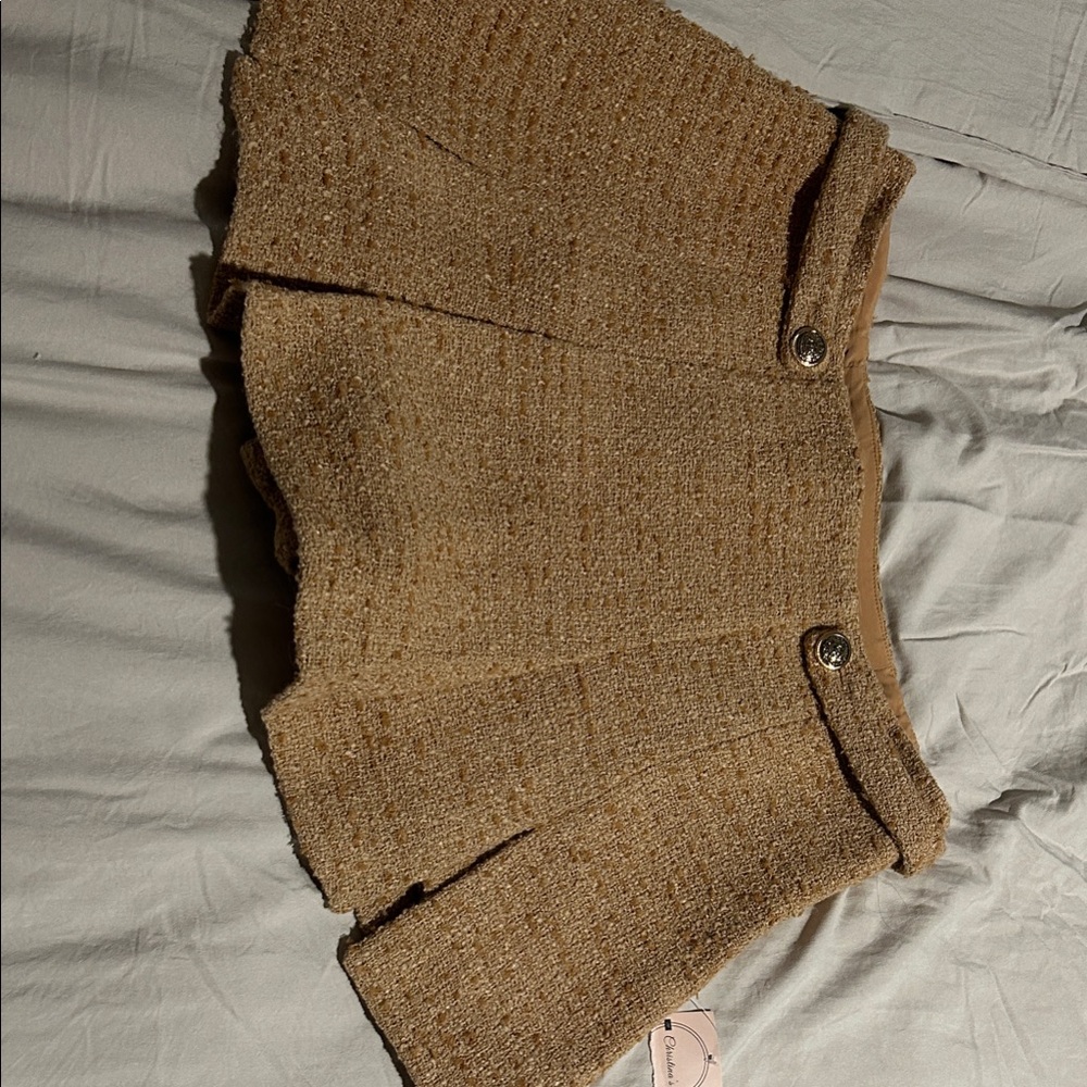 Astra the label Tan Tweed Mini Skortwith Button Accents sz Large NWT